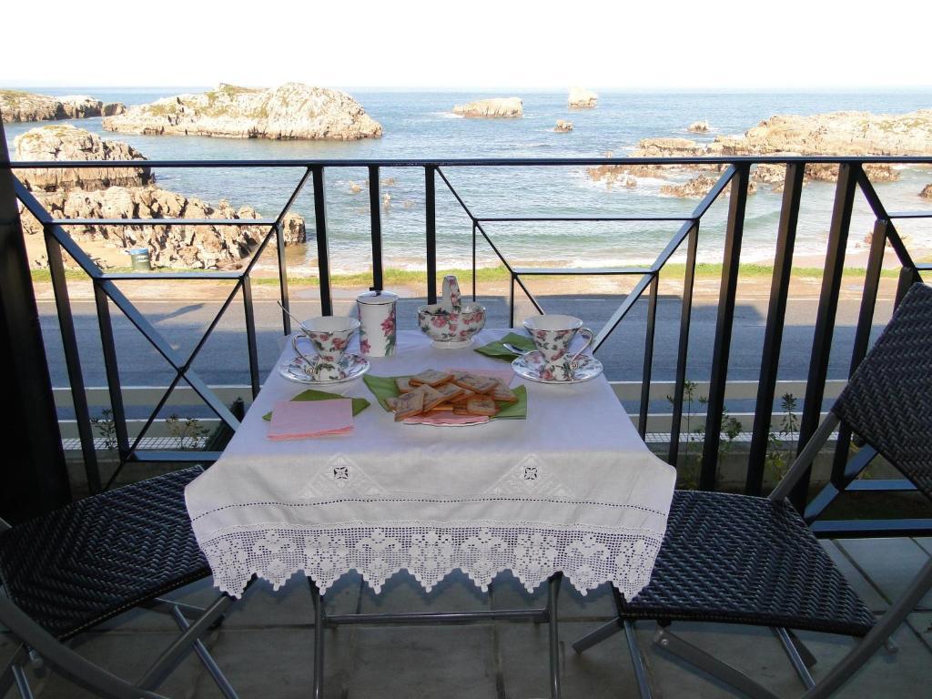 Apartamentos El Pinedo Noja Ruang foto